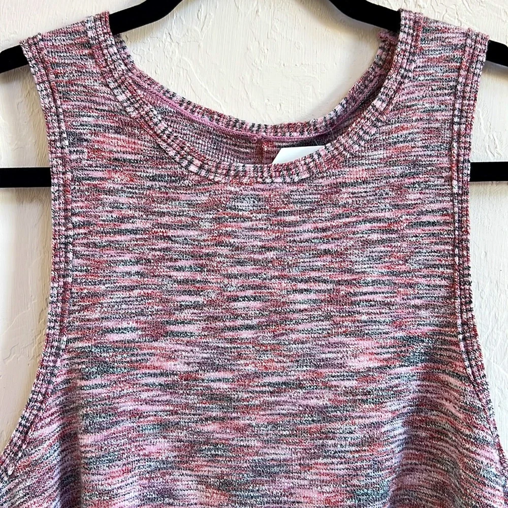 FREE PEOPLE NWT Crop Sweater Tank SIZE M/L - Picture 5 of 7